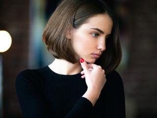 Picture of the sexy profile of PrettyGirlHot, for a very hot webcam live show !